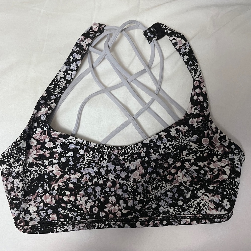 Lululemon Free to Be Bra- Wild Light Support A/B cup